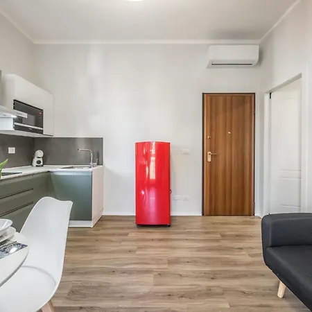 Cucchiari 4b 아파트 *